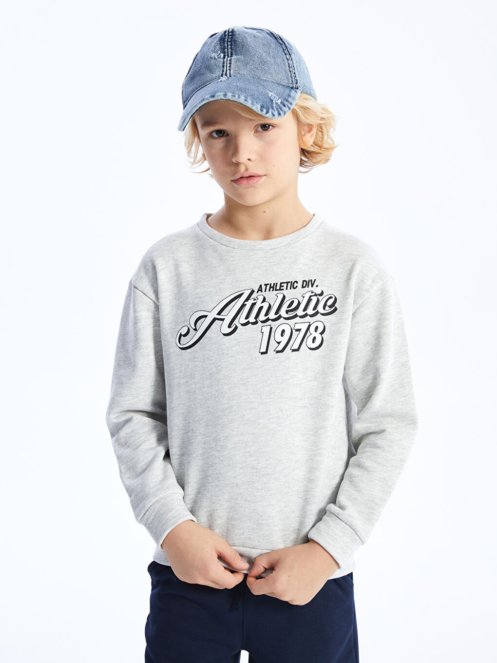 Gri Bisiklet Yaka Baskılı Uzun Kollu Erkek Çocuk Tişört