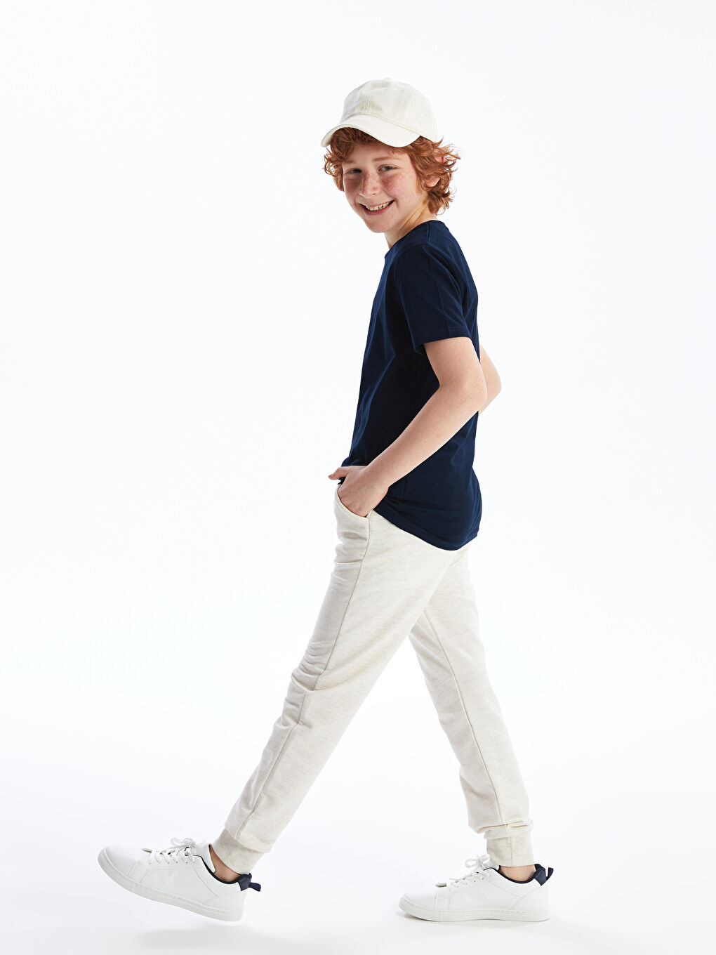 Ekru Beli Lastikli Basic Erkek Çocuk Jogger Eşofman Altı