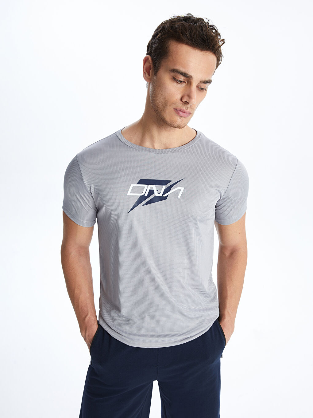 Gri Bisiklet Yaka Kısa Kollu Erkek Spor Tişört