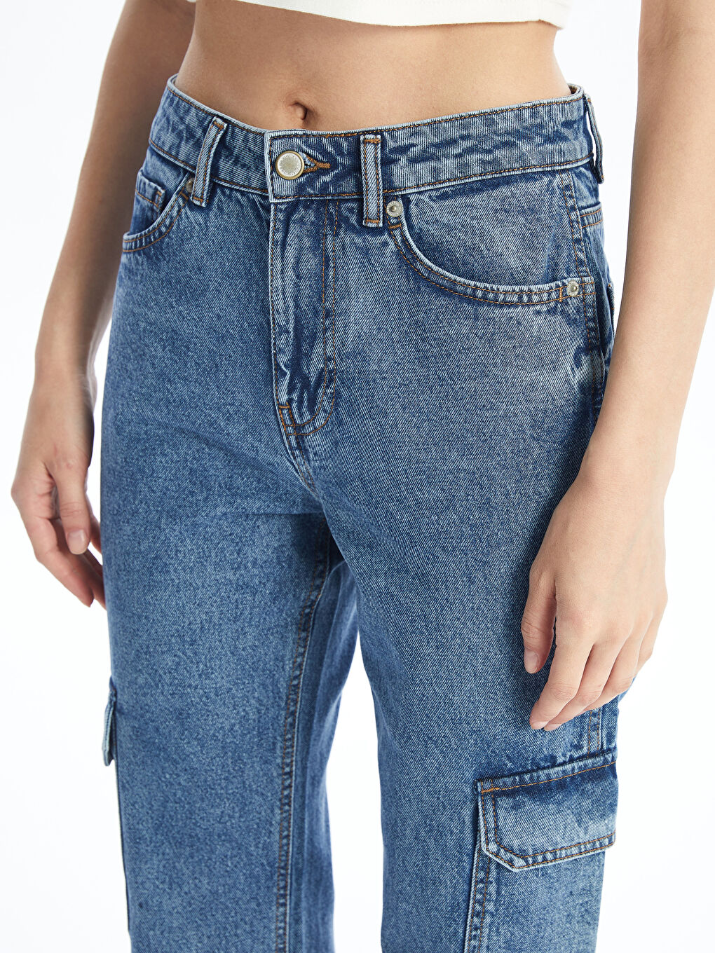 Straight Fit Women's Cargo Jeans-2