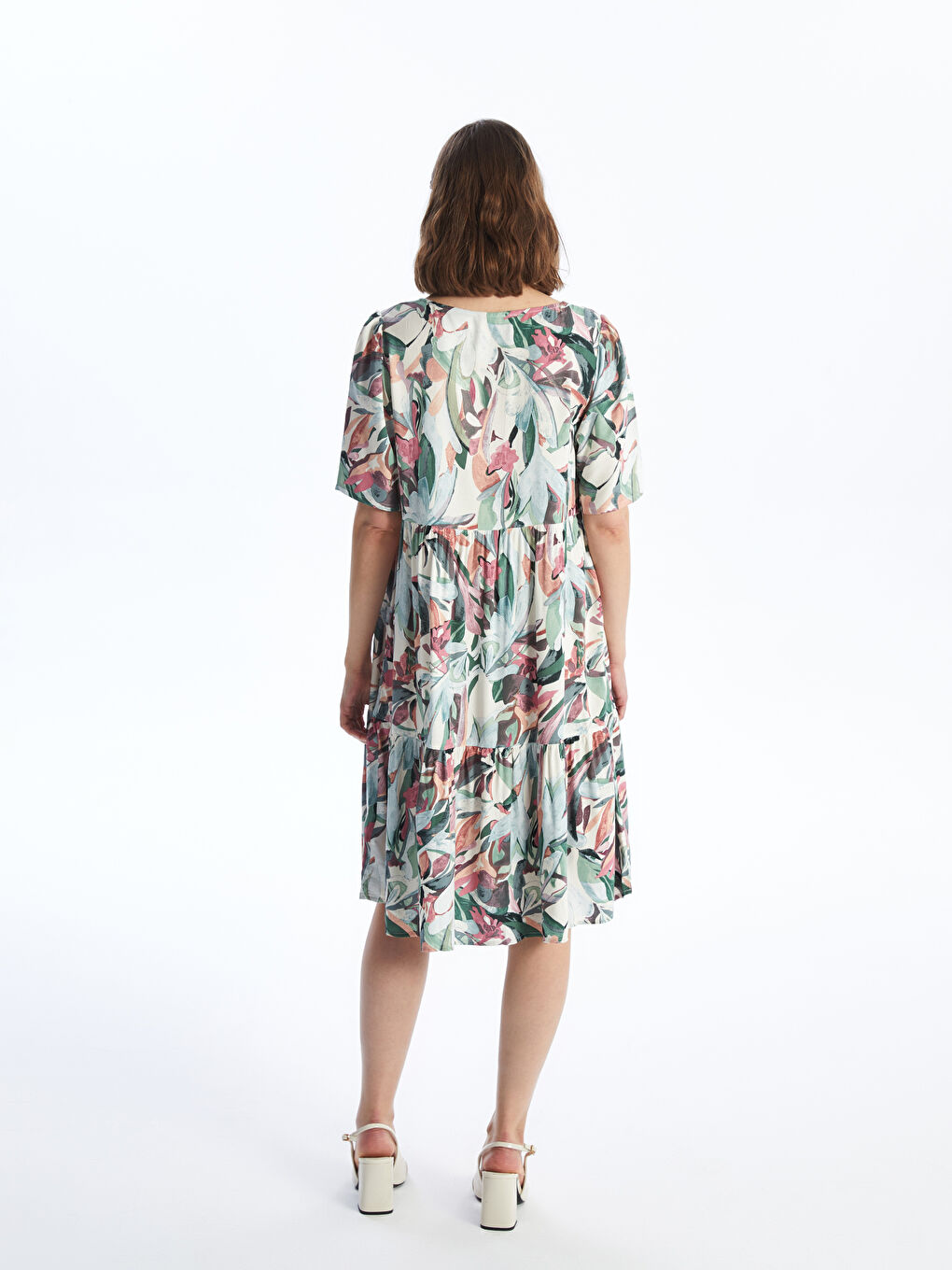 Robe à Manches Courtes à Encolure en V et Motif Floral pour Femmes-4