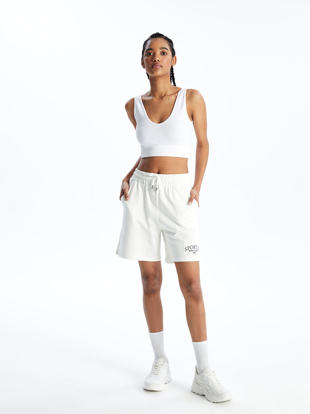 Women's Elastic Waist Embroidered Shorts -S4HK79Z8-Q6K