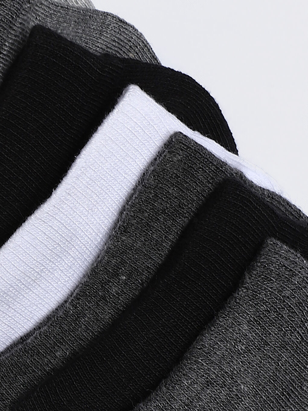 جوارب رياضية سادة للرجال ٧ عبوات-2