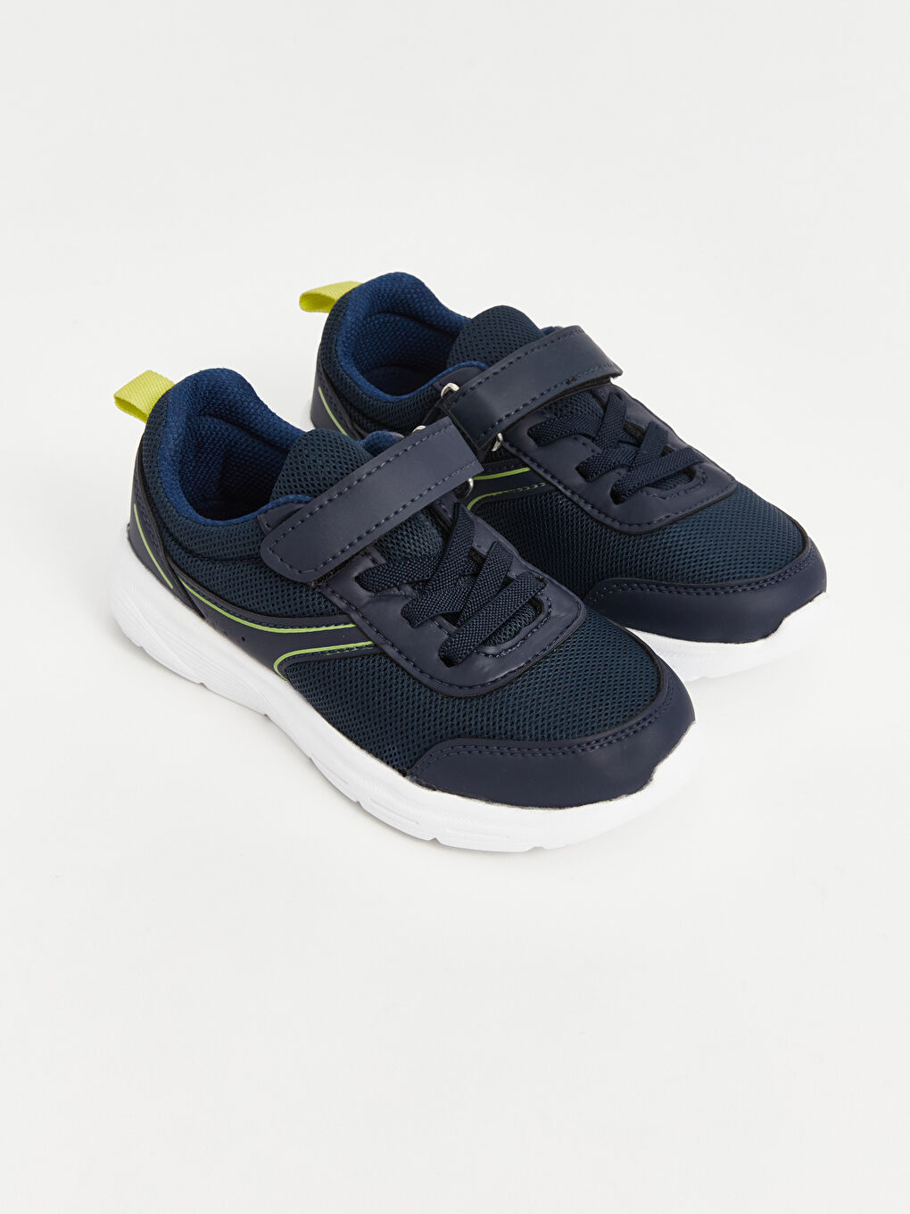 LCW STEPS Laces & Hook-and-Loop Boys' Sneakers -S4HN30Z4-CRP