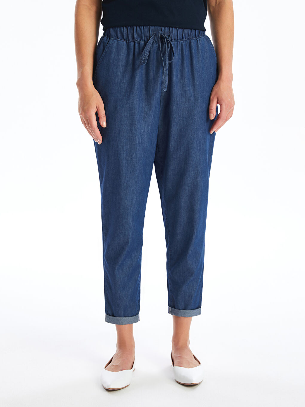 Siyah Beli Lastikli Straight Fit Kadın Jean Pantolon-2