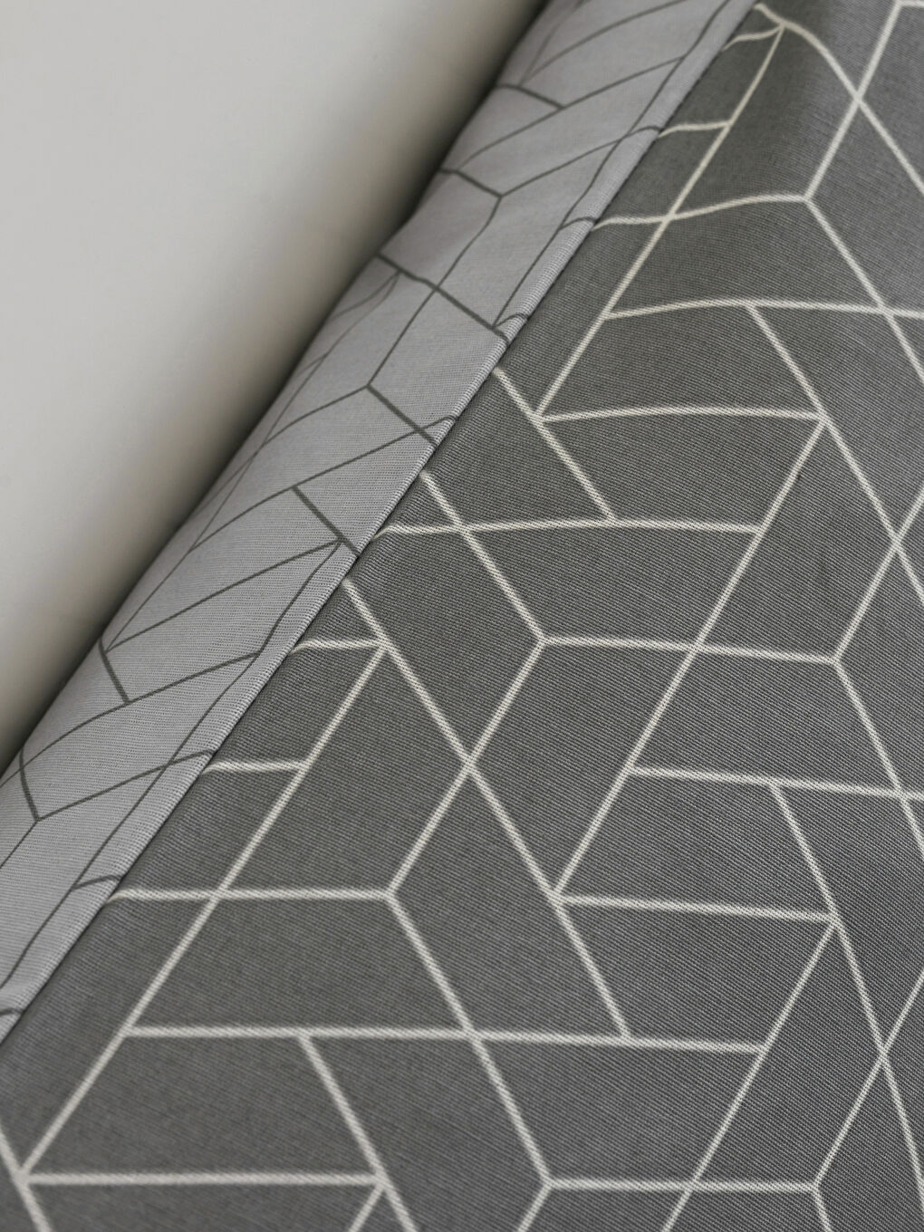 Gri Geometrik Desenli Yastık Kılıfı 2'li 50x70 cm-3