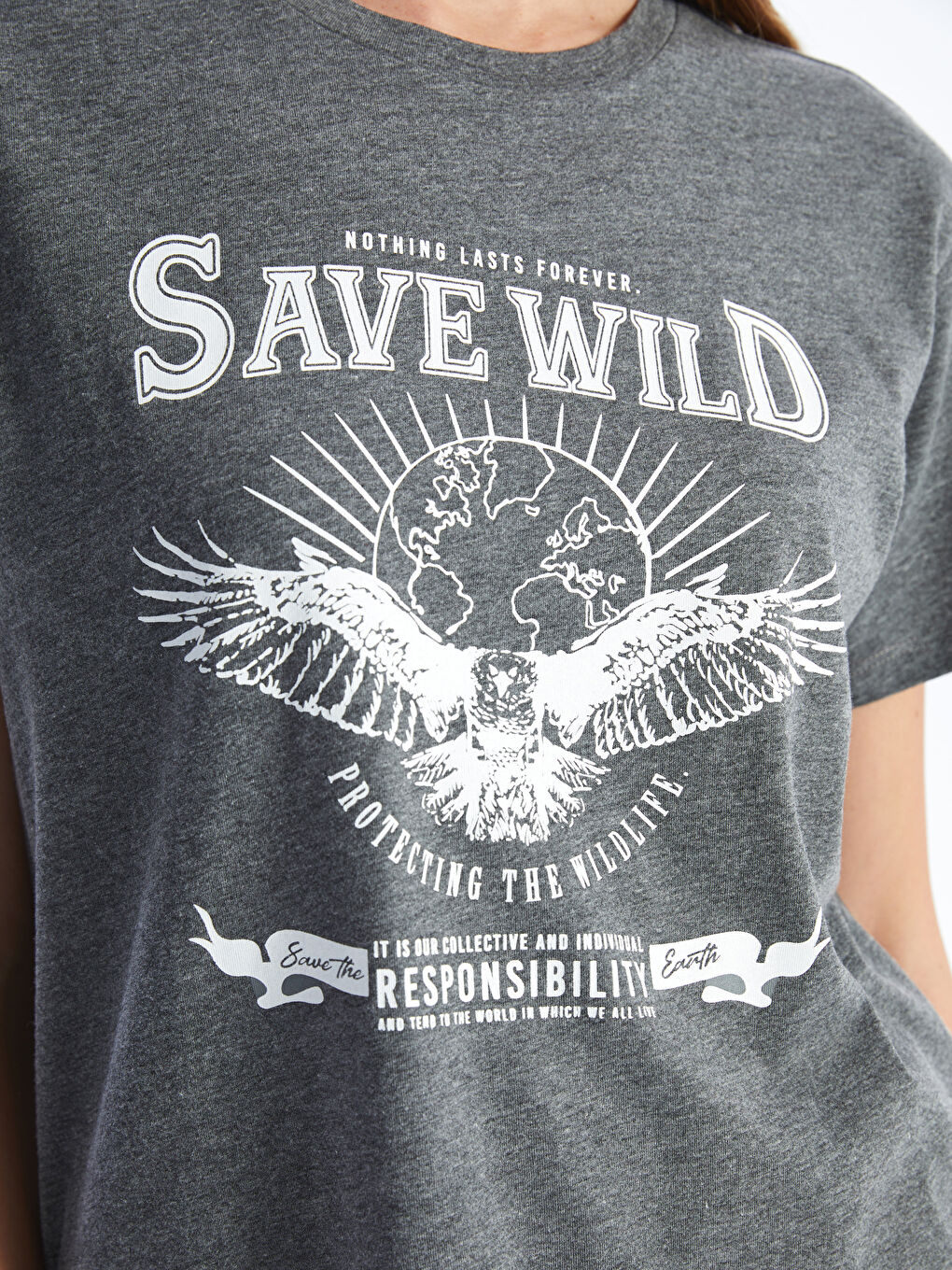 Antrasit Bisiklet Yaka Baskılı Kısa Kollu Kadın Tişört-3