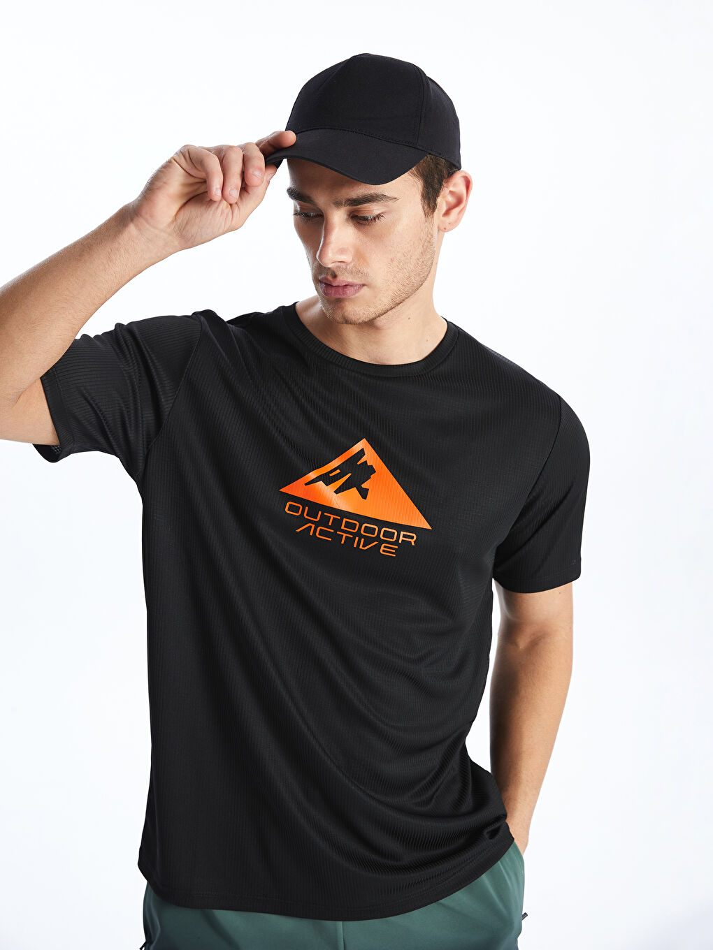 Siyah Bisiklet Yaka Kısa Kollu Erkek Spor Tişört-1