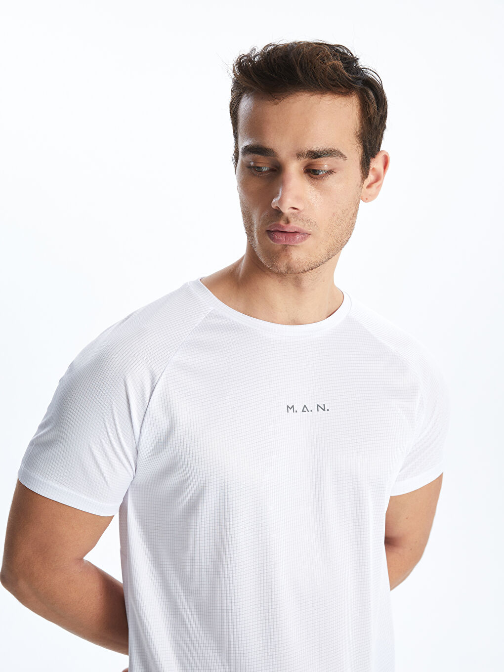 Beyaz Bisiklet Yaka Kısa Kollu Baskılı Erkek Spor Tişört-2