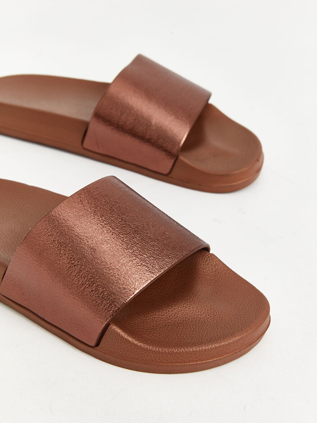 Single-Band Women's Slippers-2