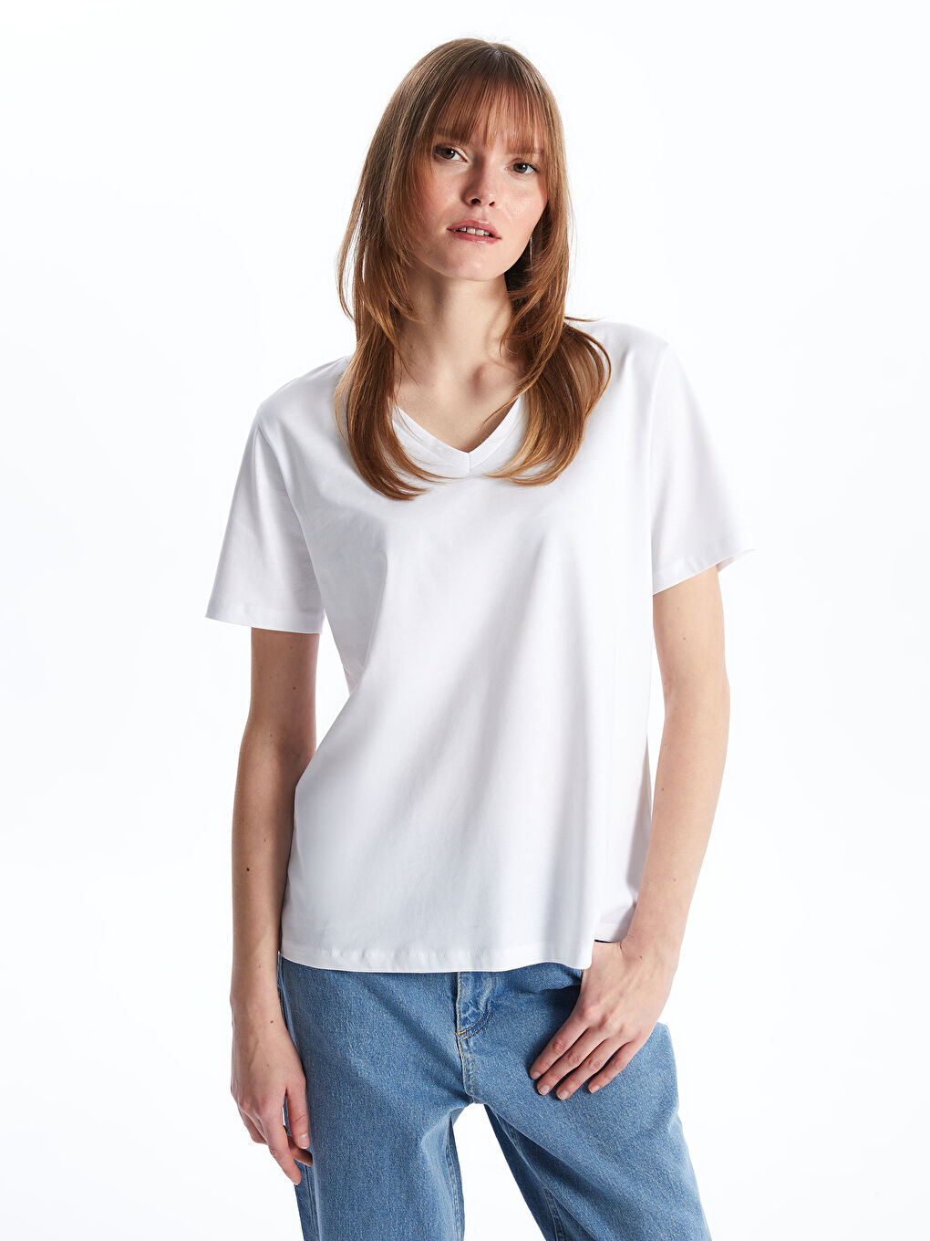 Beyaz V Yaka Düz Kısa Kollu Kadın Tişört