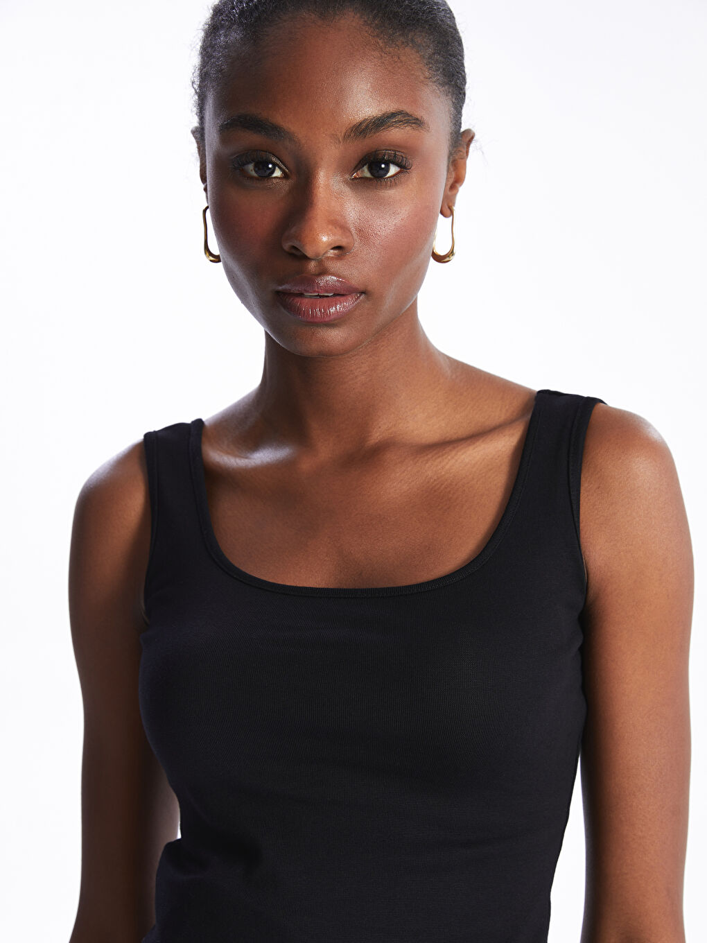 Siyah Kadın U Yaka Düz Atlet-2