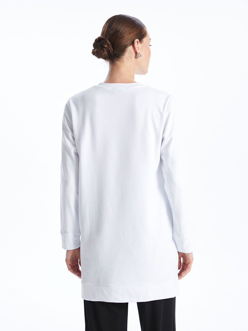 Beyaz Bisiklet Yaka Baskılı Uzun Kollu Kadın Sweatshirt Tunik-4