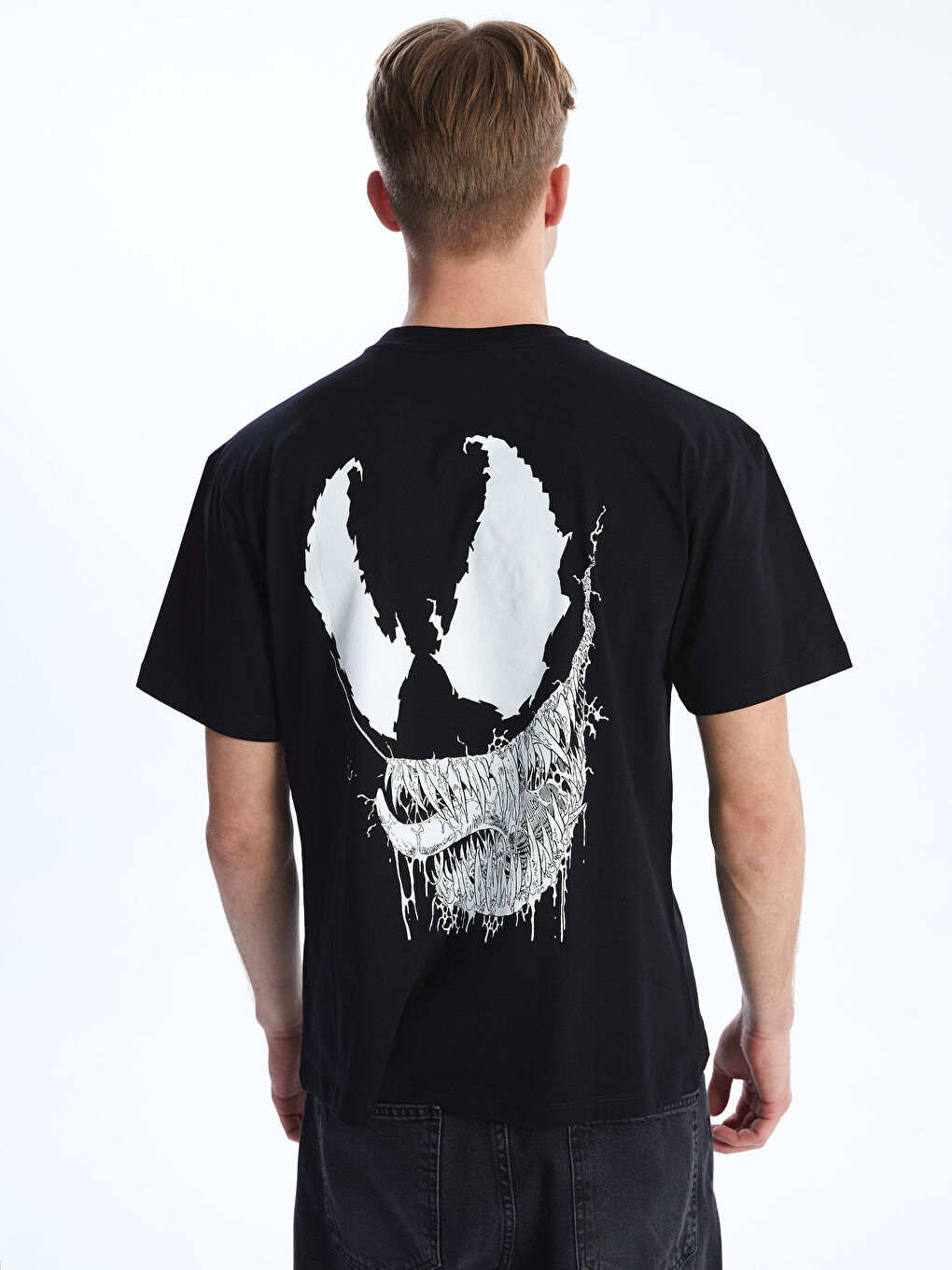 T shirt venom online