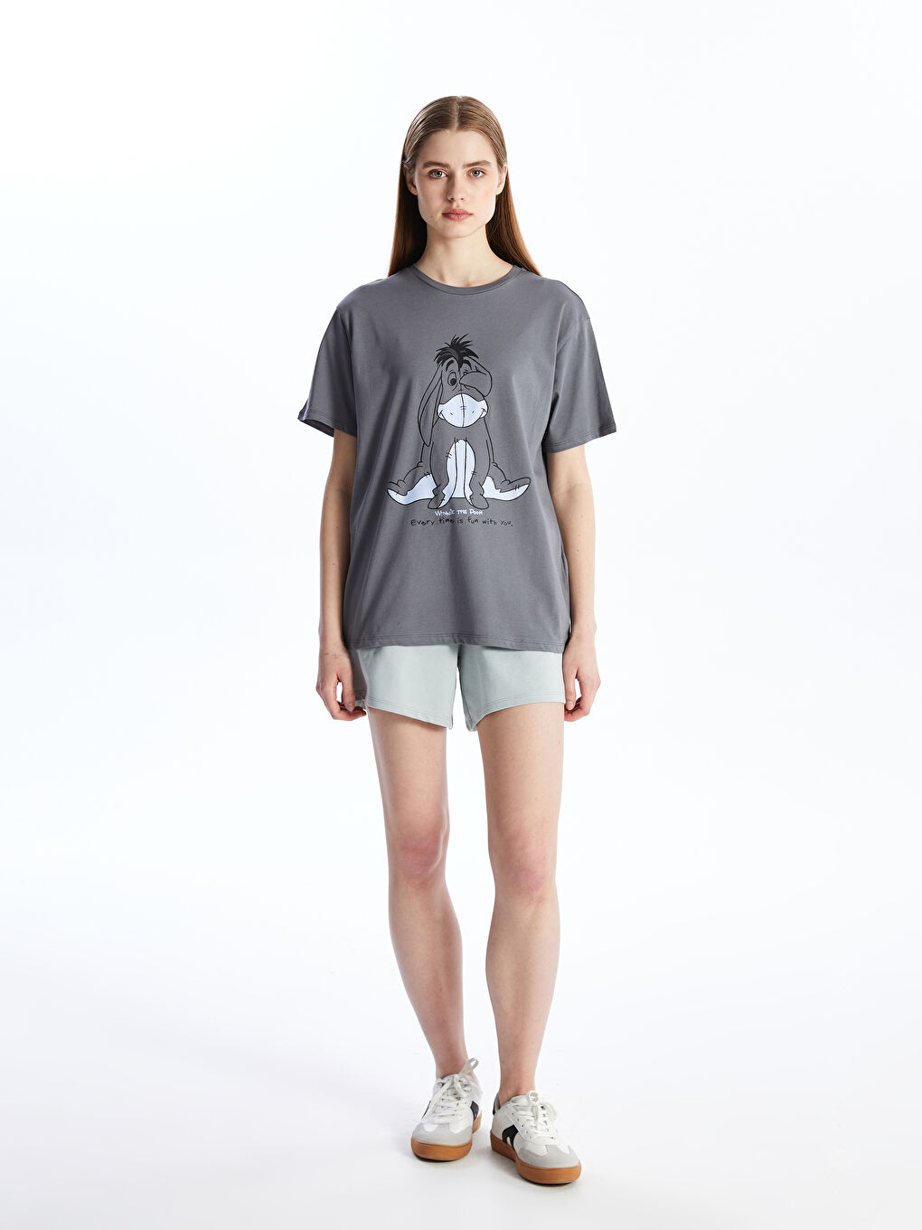 Футболка с круглым вырезом, с принтом Винни-Пуха, с коротким рукавом, для женщин-2