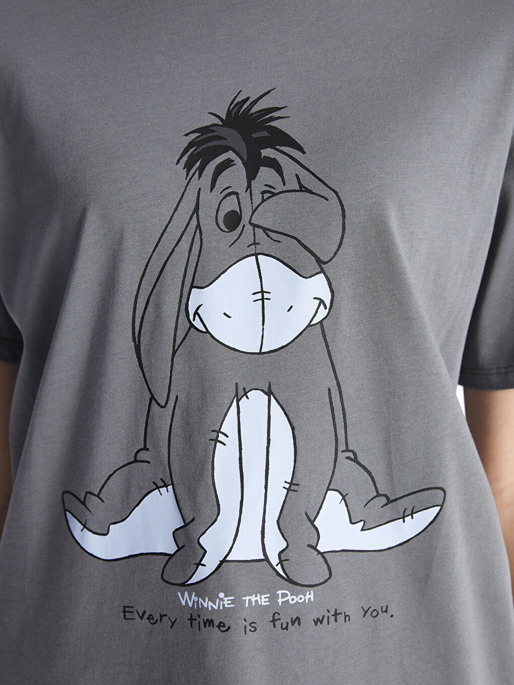 Футболка с круглым вырезом, с принтом Винни-Пуха, с коротким рукавом, для женщин-3