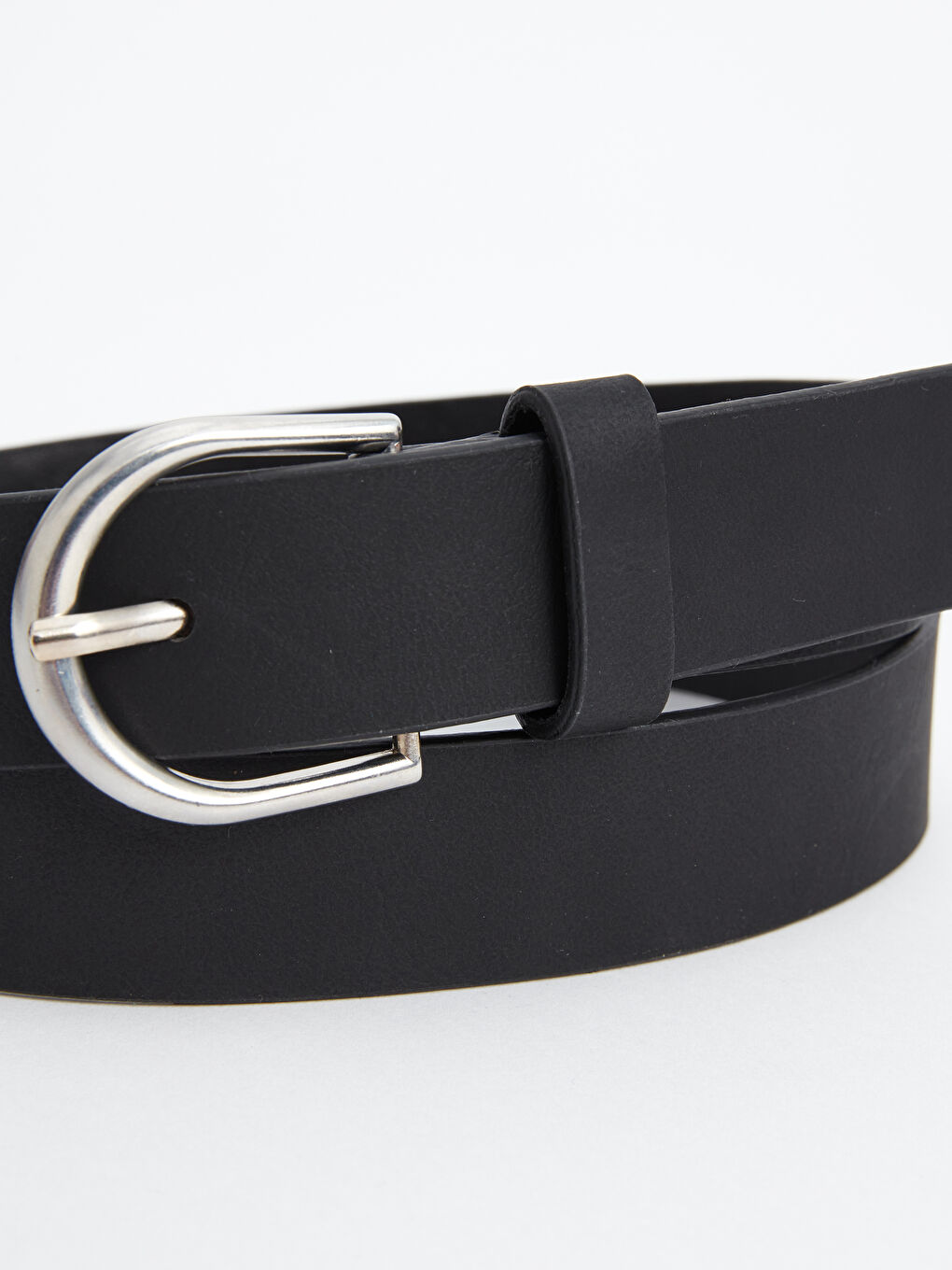 Siyah Deri Görünümlü Kadın Kemer-1