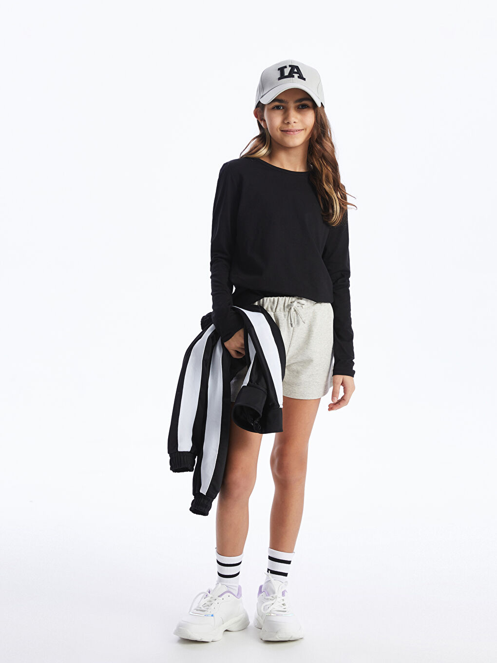 Siyah Bisiklet Yaka Basic Uzun Kollu Kız Çocuk Tişört-1