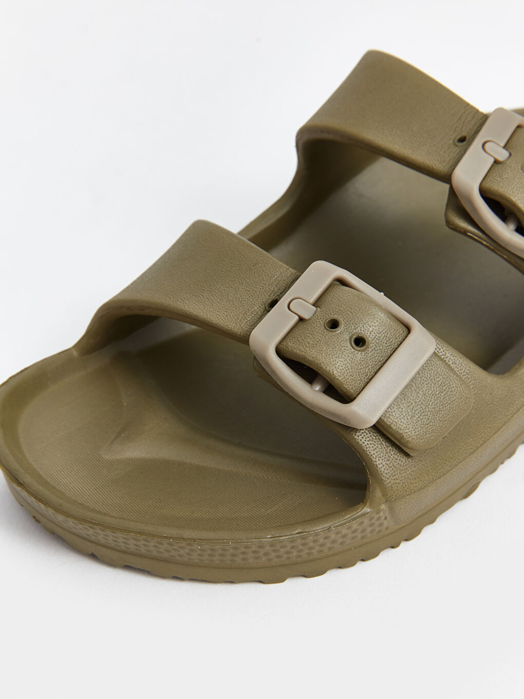 Buckle Detailed Double Strap Boys' Slipper-2