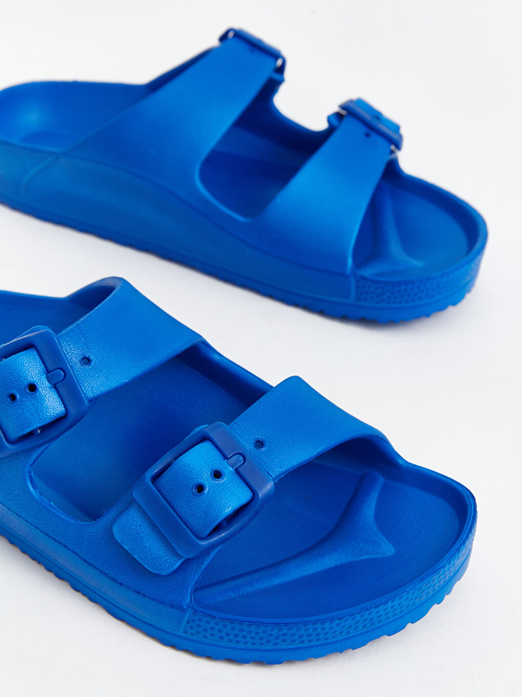 سليبر للأولاد بشريط مزدوج وتفاصيل إبزيم-5