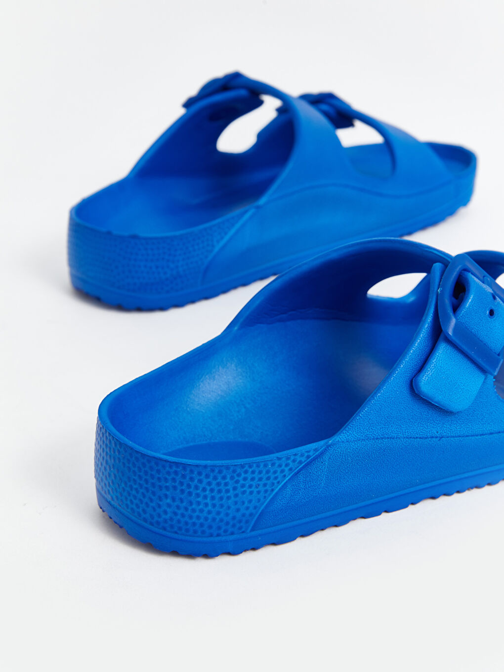 سليبر للأولاد بشريط مزدوج وتفاصيل إبزيم-9