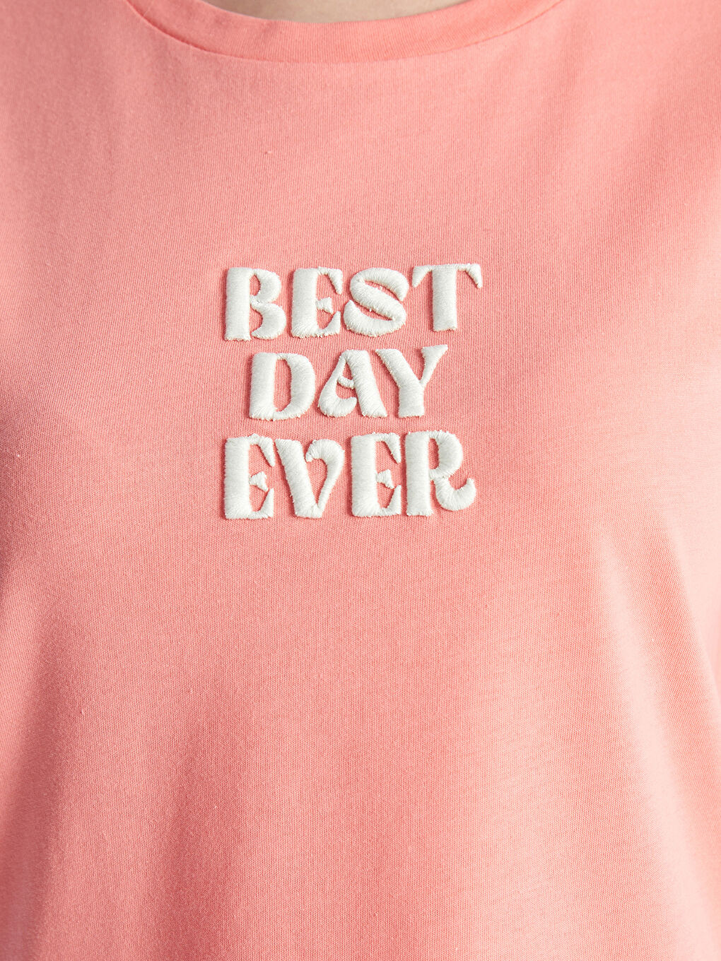 Mercan Bisiklet Yaka Baskılı Kısa Kollu Kadın Tişört-3