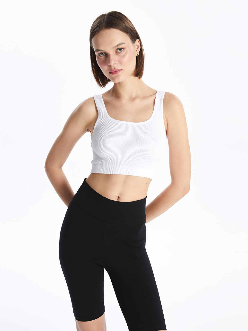 XSIDE Women's U Neck Plain Crop Top -S4IB64Z8-Q6K