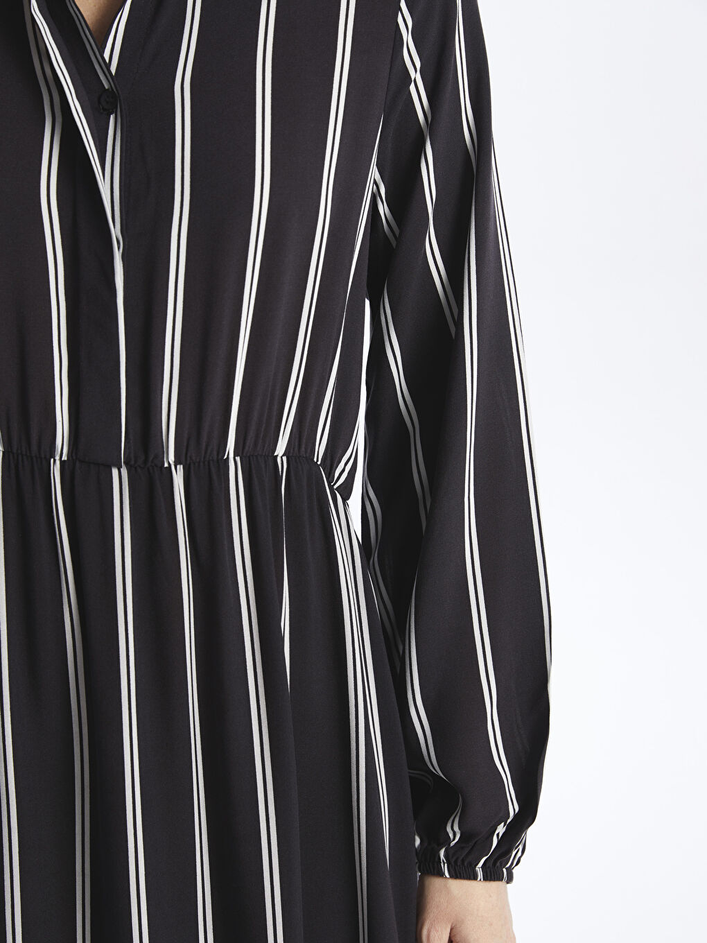 Siyah Gömlek Yaka Çizgili Uzun Kollu Elbise-3