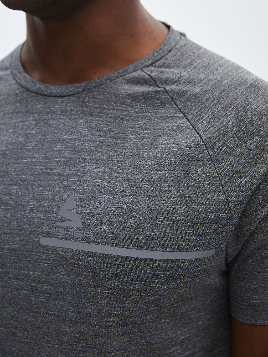 Gri Bisiklet Yaka Kısa Kollu Erkek Spor Tişört-3