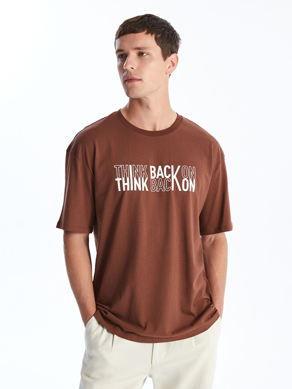 Kahverengi Bisiklet Yaka Kısa Kollu Baskılı Penye Erkek Tişört