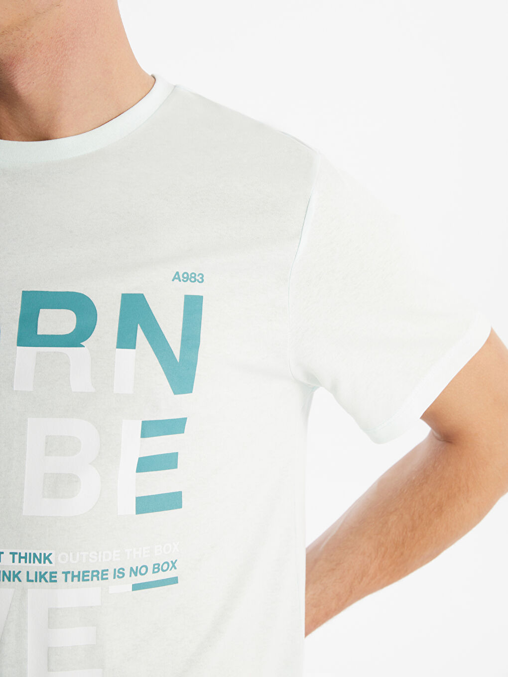 Turkuaz Bisiklet Yaka Kısa Kollu Baskılı Penye Erkek Tişört-3