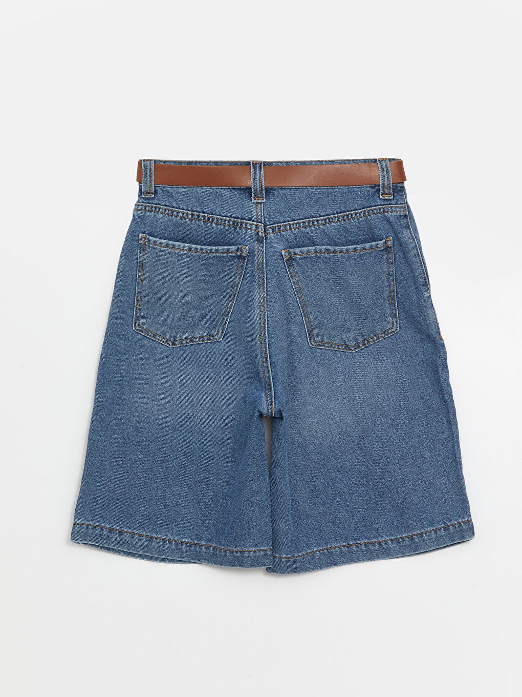 Belted Waist Bermuda Fit Women's Denim Shorts -S4IG20Z8-507