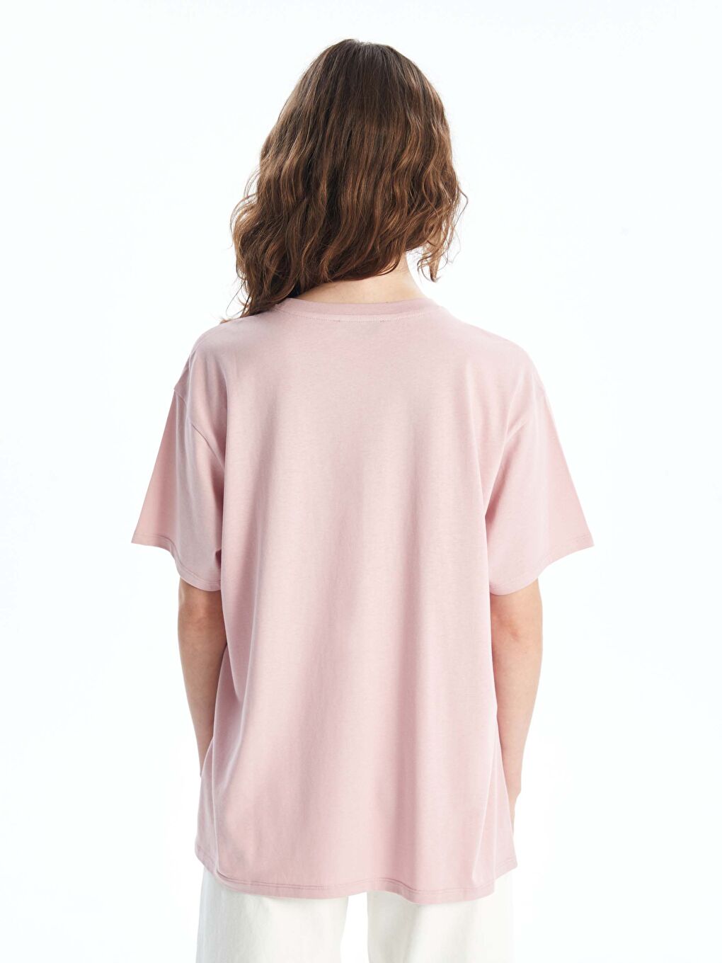 Bisiklet Yaka Nakışlı Kadın Tişört-4