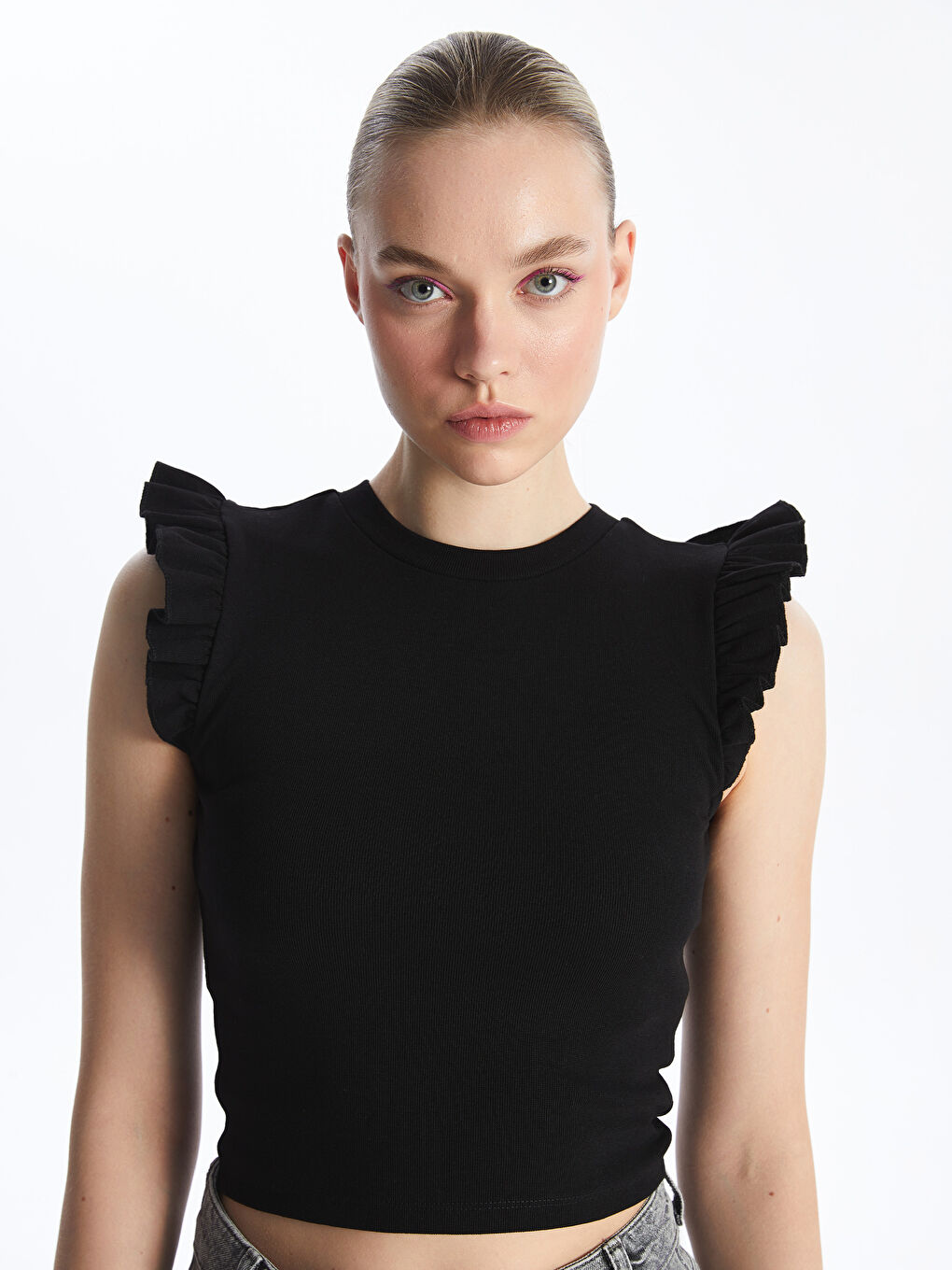 Siyah Bisiklet Yaka Düz Kısa Kollu Kadın Bluz