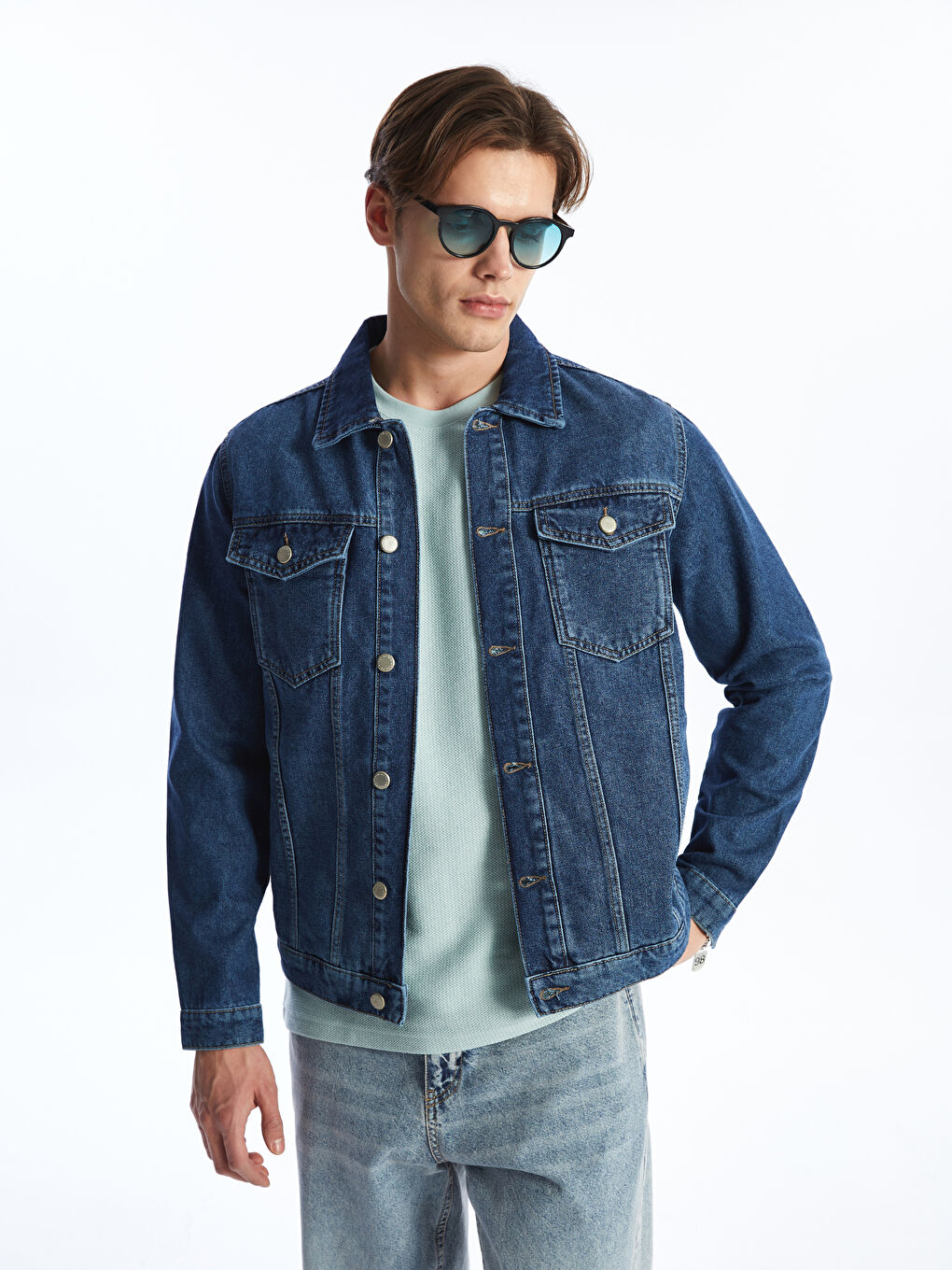 جاكيت جينز رجالي بقصة عادية