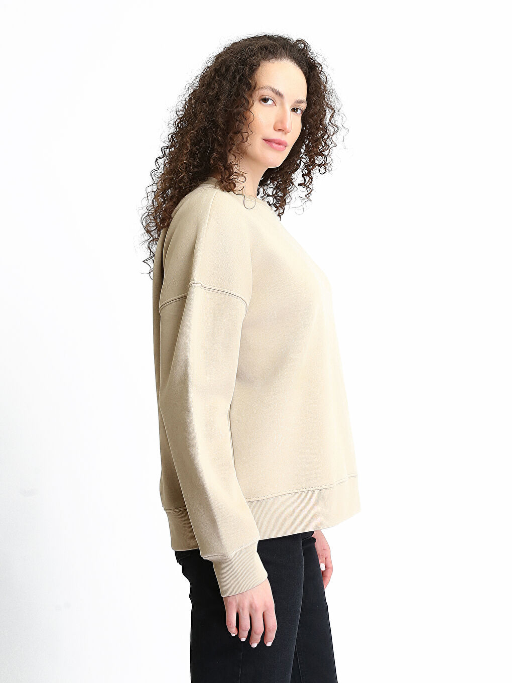 Crew Neck Oversize Women's Sweatshirt-3