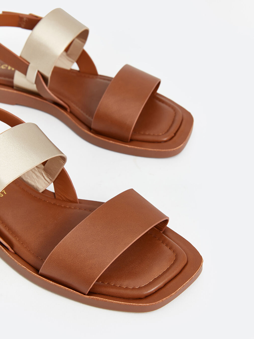 LC Waikiki Sandale sa dvostrukim kaišem za žene -S4II46Z8-ESJ