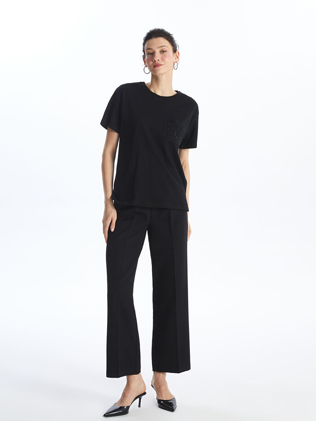 LCWAIKIKI Basic Crew Neck Rhinestone Embellished Short Sleeve Women's T-Shirt -S4IN09Z8-CVL