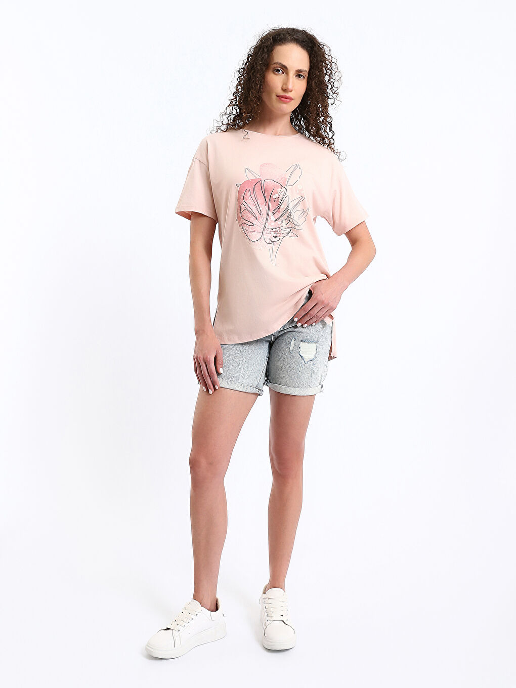 T-shirt à manches courtes imprimé à col rond pour femmes-2