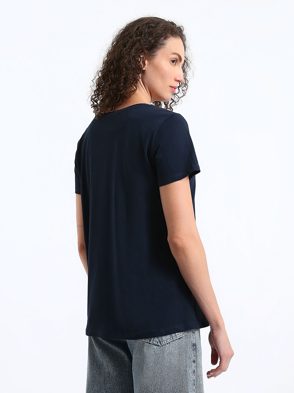 بلوز یاخە خڕ نەخشدار قۆڵ کورت بۆ ژنان-8