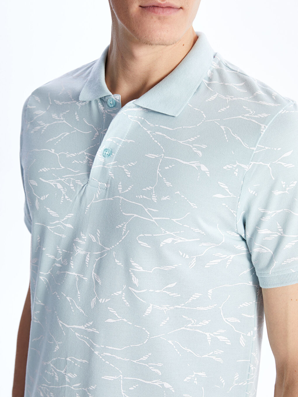 تي شيرت بياقة بولو كم قصير منقوش بيكيه للرجال-3