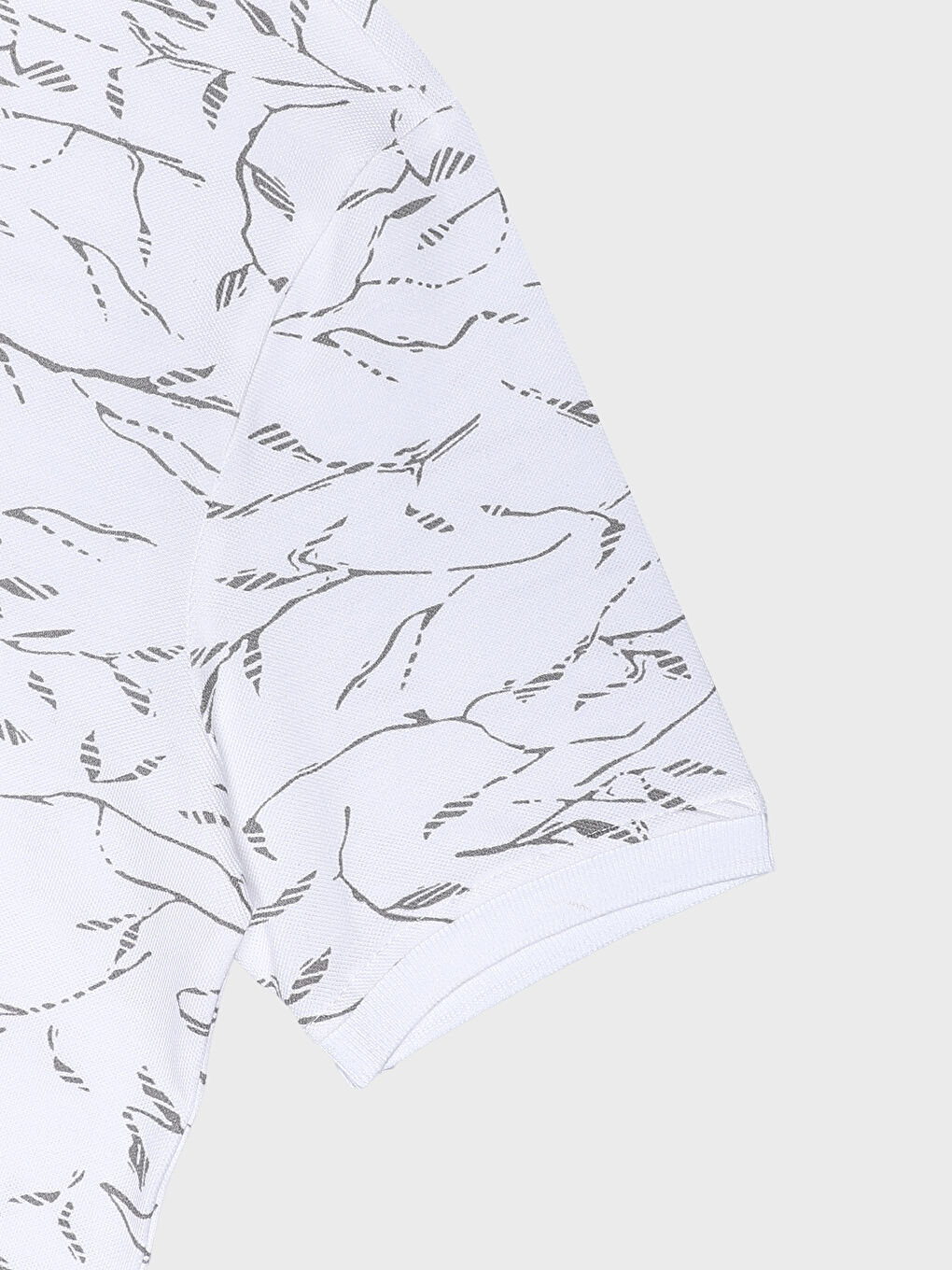 تي شيرت بياقة بولو كم قصير منقوش بيكيه للرجال-3