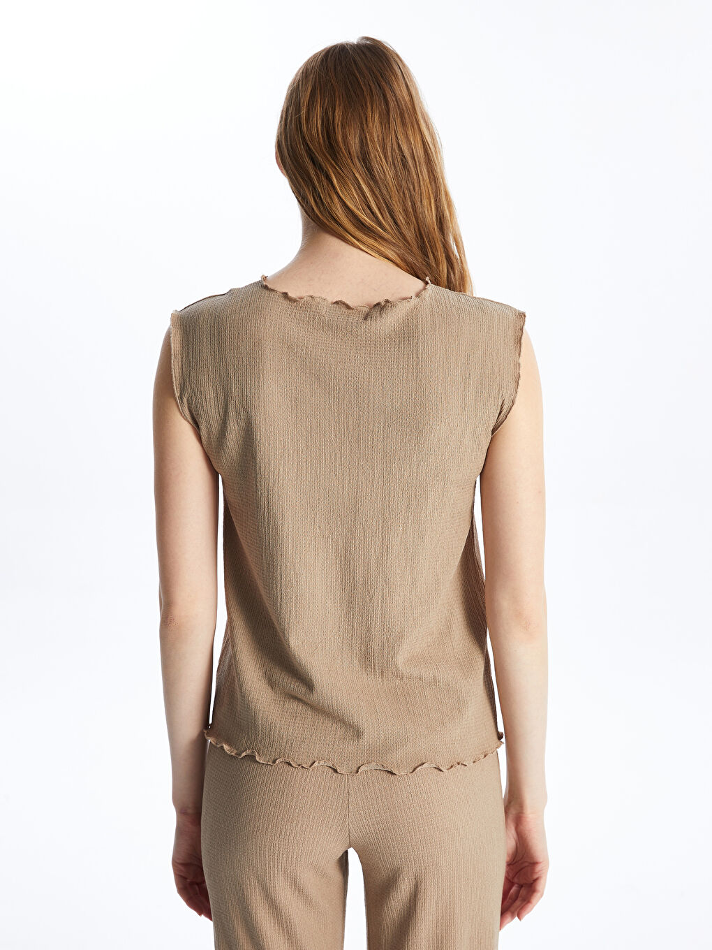 Bej Kadın Dik Yaka Düz Bluz-4