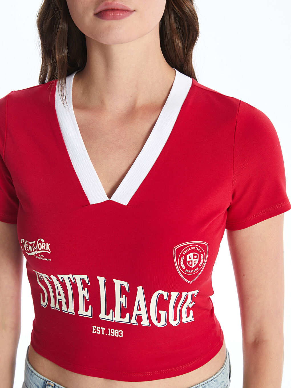 کرۆپ تۆپی چاپکراوی یاخەی V قۆڵ کورت بۆ ژنان-3