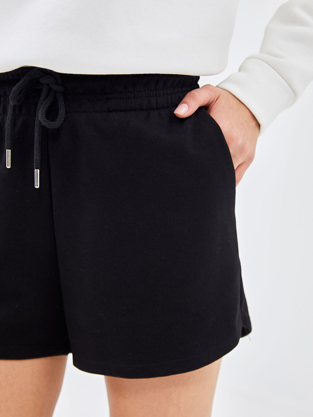 Women's Elastic Waist Regular Shorts -S4IQ82Z8-CVL