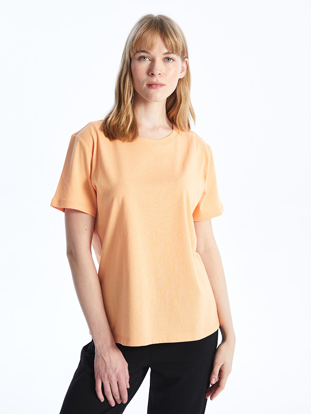 Turuncu Bisiklet Yaka Düz Kısa Kollu Kadın Tişört