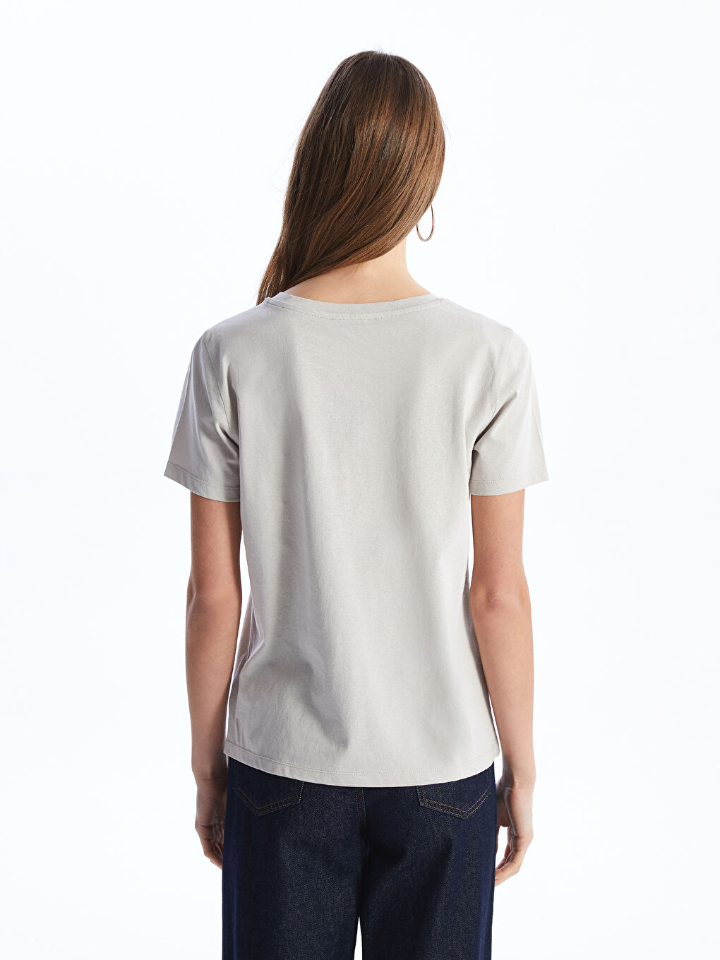 Gri Bisiklet Yaka Düz Kısa Kollu Kadın Tişört-4