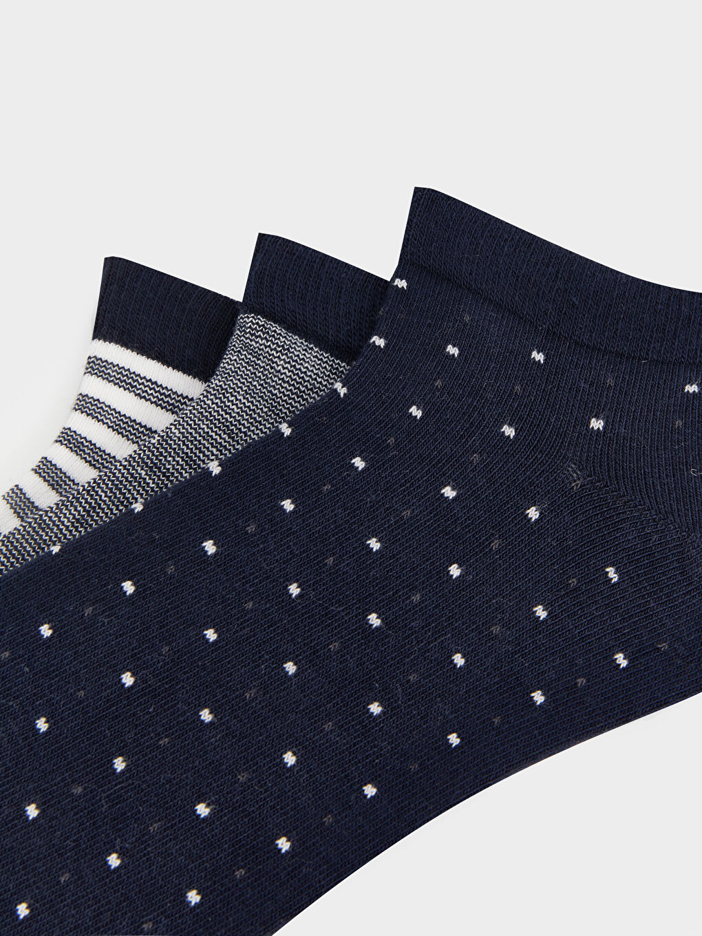 Beyaz Desenli Erkek Patik Çorap 3'lü-2