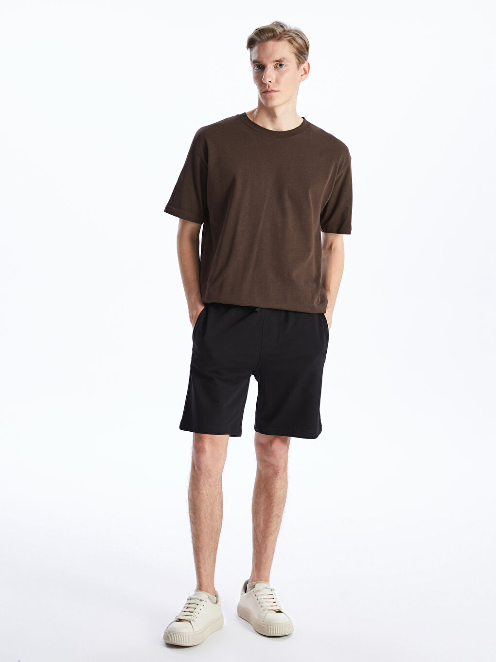 Siyah Slim Fit Erkek Şort