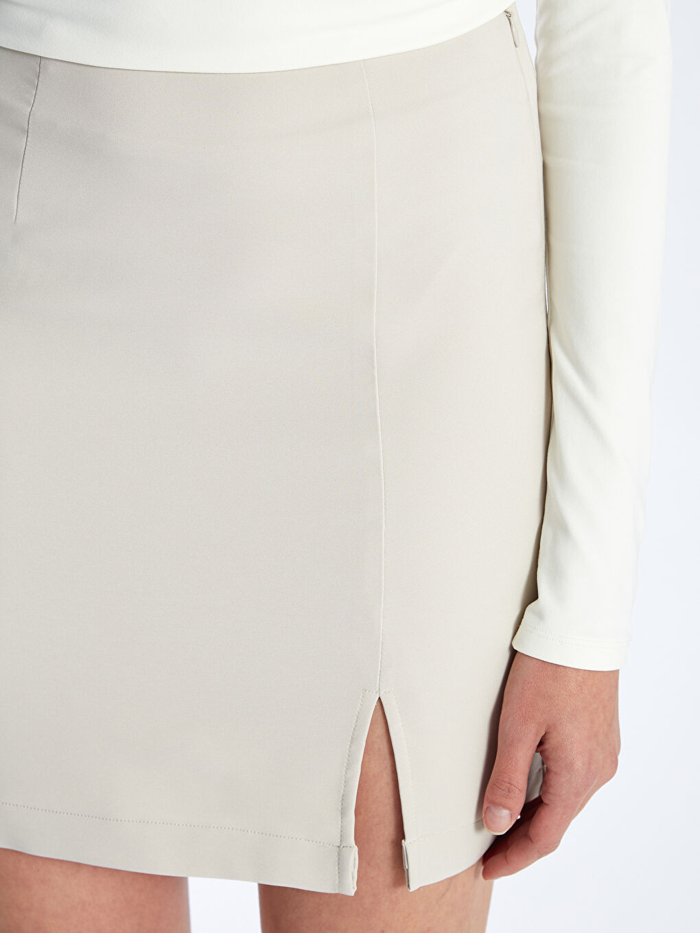 Women's Regular Fit Plain Tube Skirt -S4IV36Z8-EEW